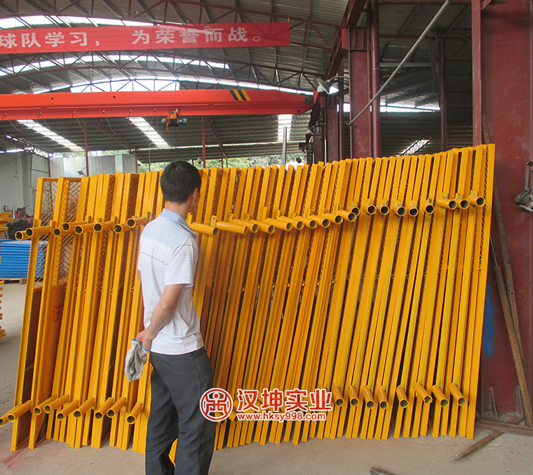 湖南施工電梯防護門